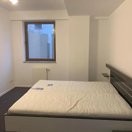 Апартаменти Apartament Pe Drumul Poienii